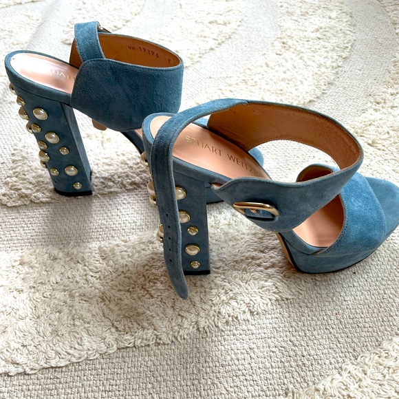 Stuart Weitzman - Pearly Blue Heel - Picture 1 of 6